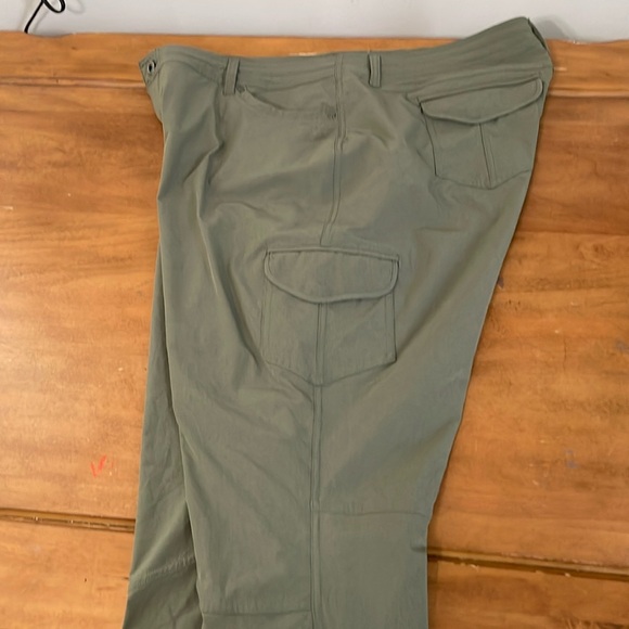 Kuhl Cargo Pants Size 20W - Picture 12 of 15
